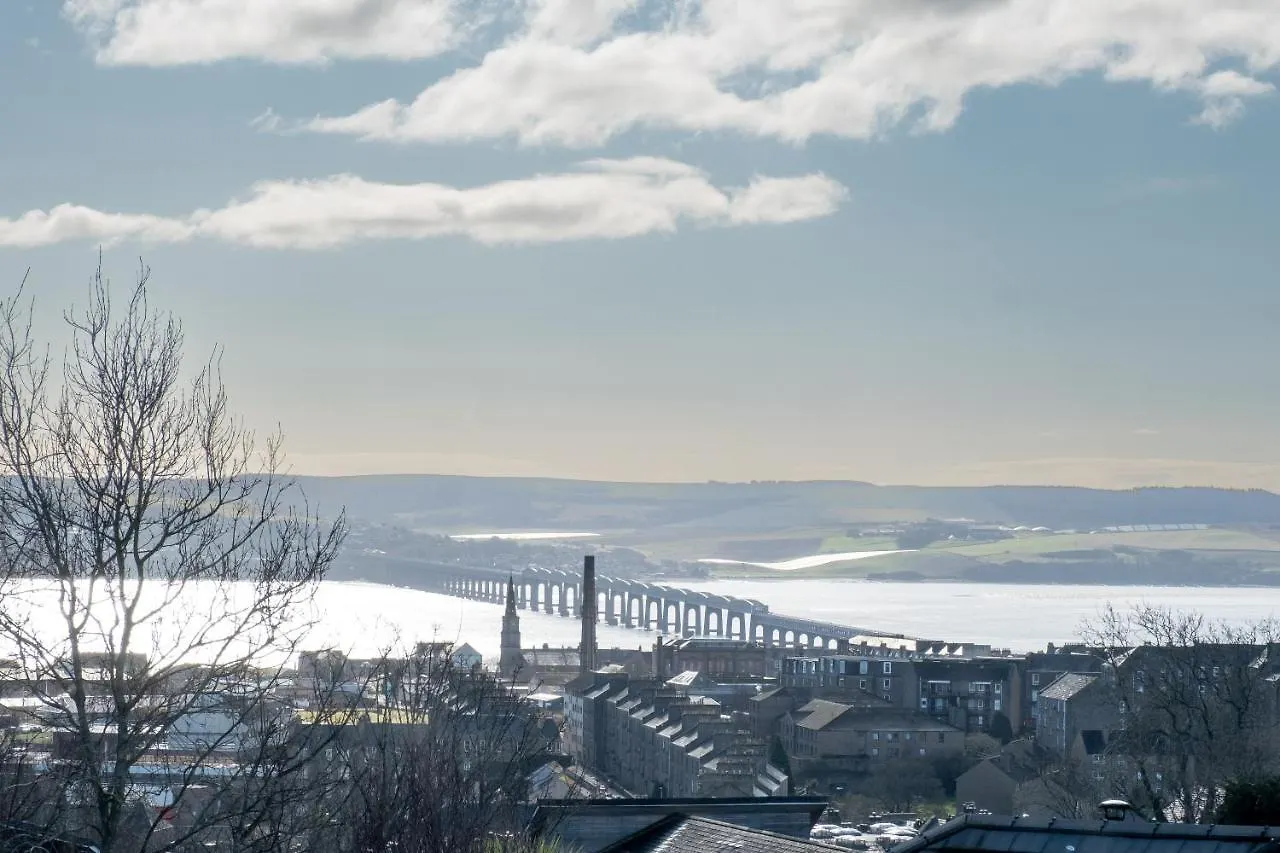 Bridgeview Apartment Dundee 0*,